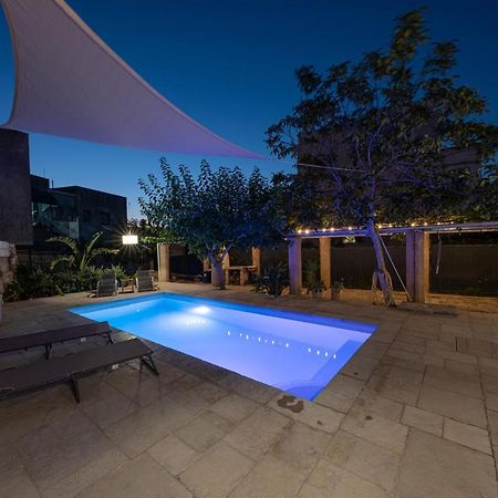 B&B Palazzo La Traja 갈리아노델카포 외부 사진